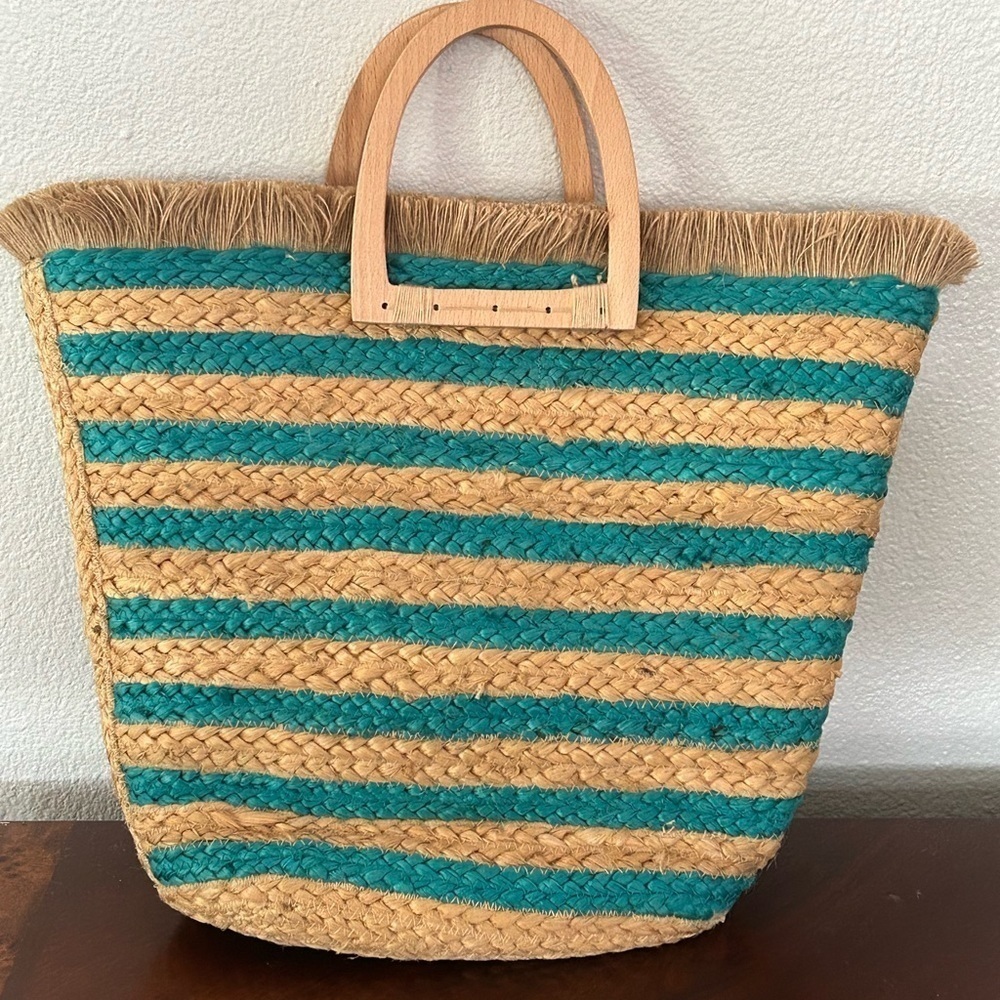 ANTIK KRAFT Hashree Wicker Jute Blue Stripes Tote Bag Wooden Handles Beach Bag - Picture 13 of 16